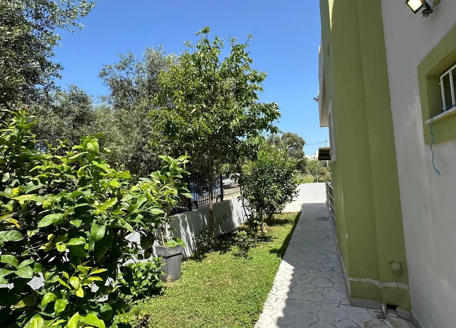 Apartment Garden Delights Apartaments Ksamil